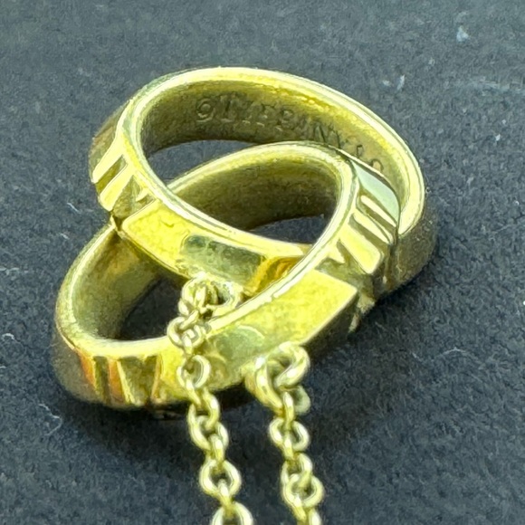 Authentic Tiffany’s 18K Yellow Gold Atlas X Closed Interlocking Pendent Necklace - Picture 5 of 12